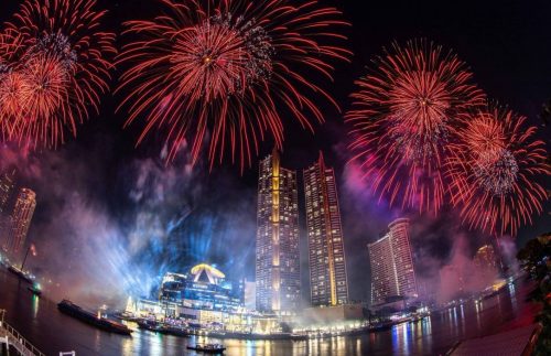 ICONSIAM Bangkok Rings in New Year with Most Dramatic Eco-Friendly Firework-TRAVELINDEX ICONSIAM Bangkok Rings in New Year with Most Dramatic Eco-Friendly Firework
